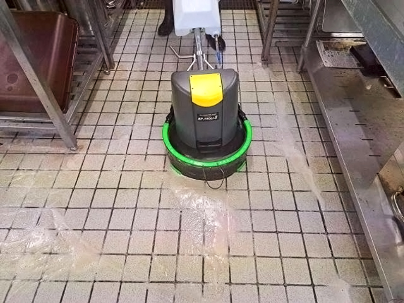 床ワックス・剥離洗浄の写真